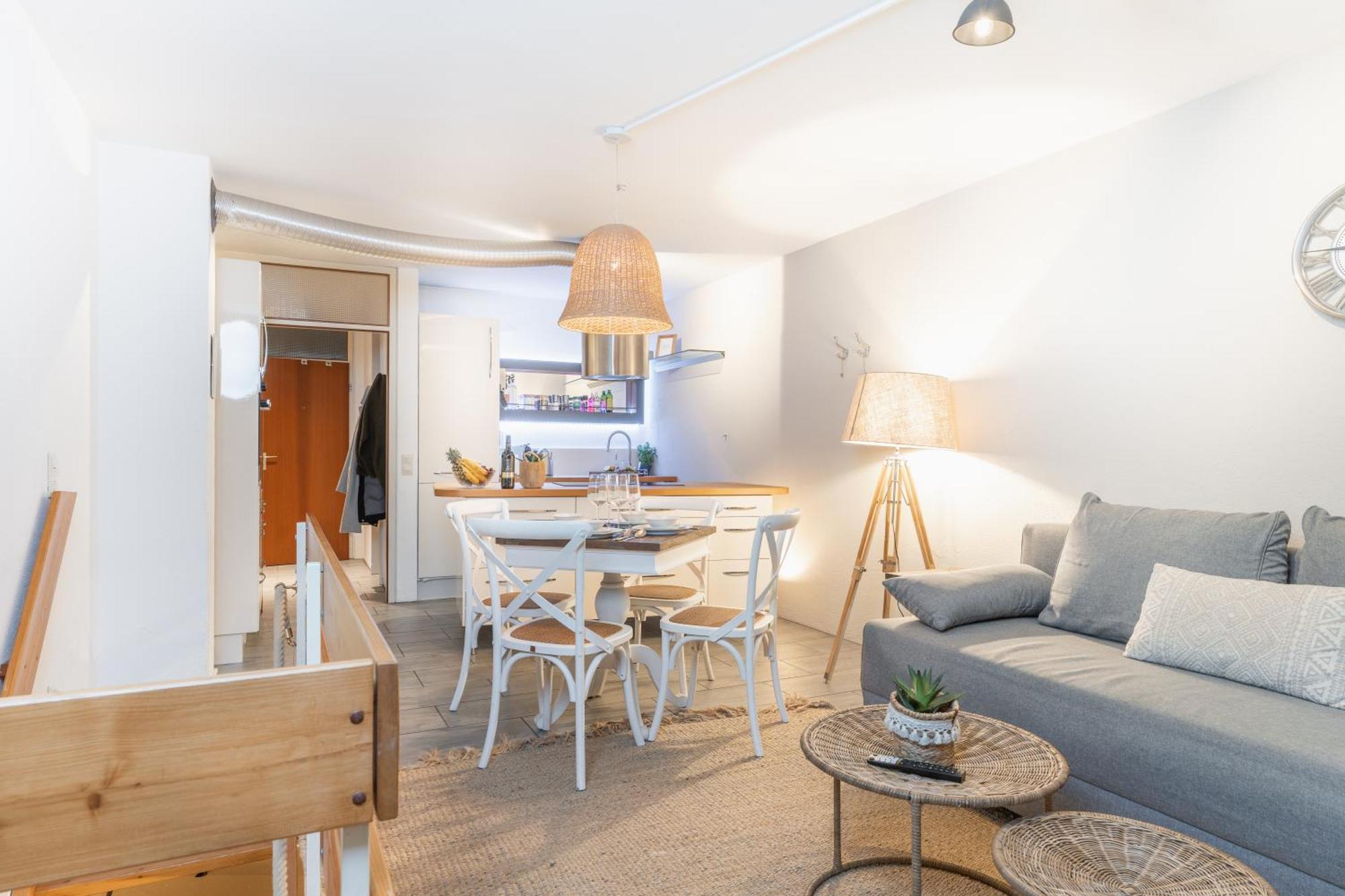 Seeblick-Oase Istayunixi Seenaehe-Sauna-Balkon-Netflix-Parkplatz Ohningen Exterior foto