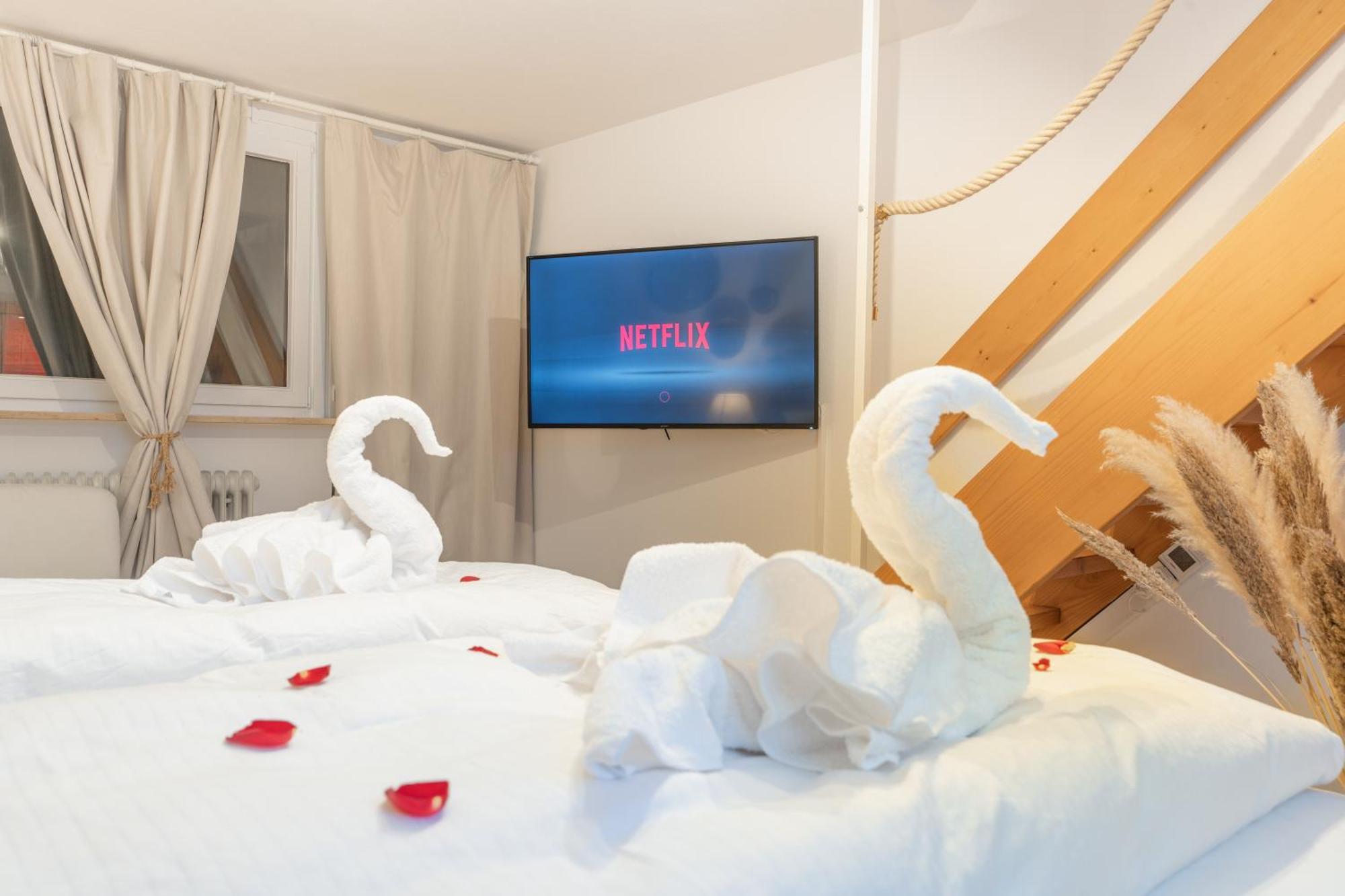 Seeblick-Oase Istayunixi Seenaehe-Sauna-Balkon-Netflix-Parkplatz Ohningen Exterior foto
