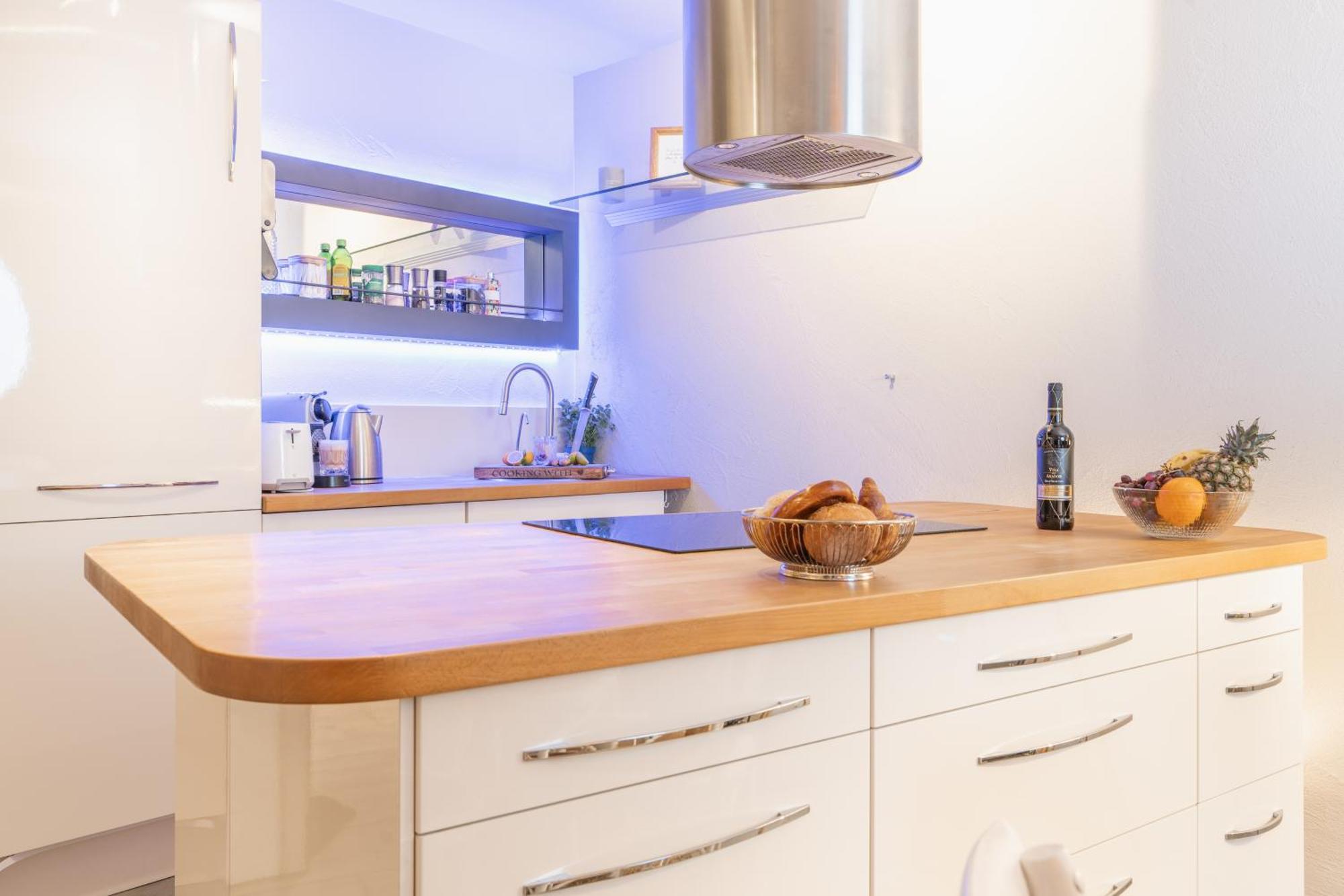 Seeblick-Oase Istayunixi Seenaehe-Sauna-Balkon-Netflix-Parkplatz Ohningen Exterior foto
